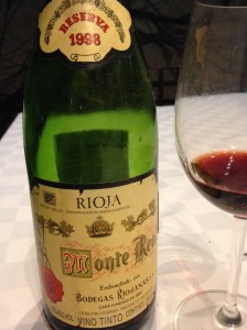 Monte Real 1998 maduro después de un tiempo en vidrio...