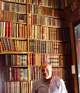 No faltó aquello de: "Está prohibido hacer fotos, pero por tratarse de un visitante de tan lejos..."